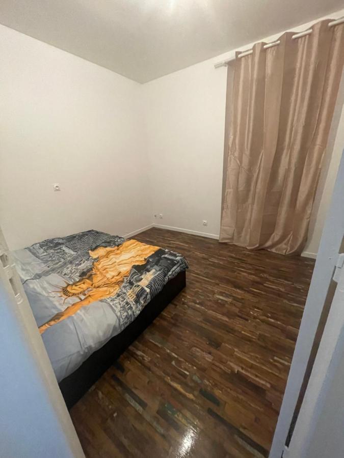 Logement Lagny Sur Marne Disneyland Paris Lägenhet Exteriör bild